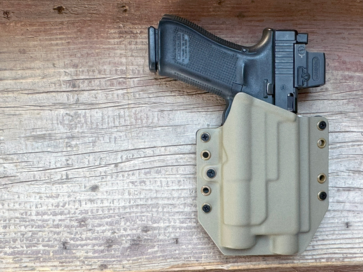 Drakkar OWB Concealment Holster - Light Bearing